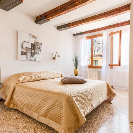 Dorsoduro Charme Apartments By Wonderful Italy Venedig Exteriör bild