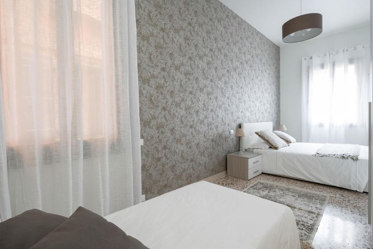 Dorsoduro Charme Apartments By Wonderful Italy Venedig Exteriör bild
